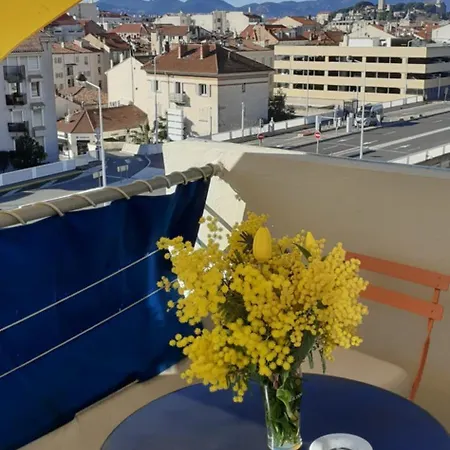 Apartament Le Lutetia 06 Cannes